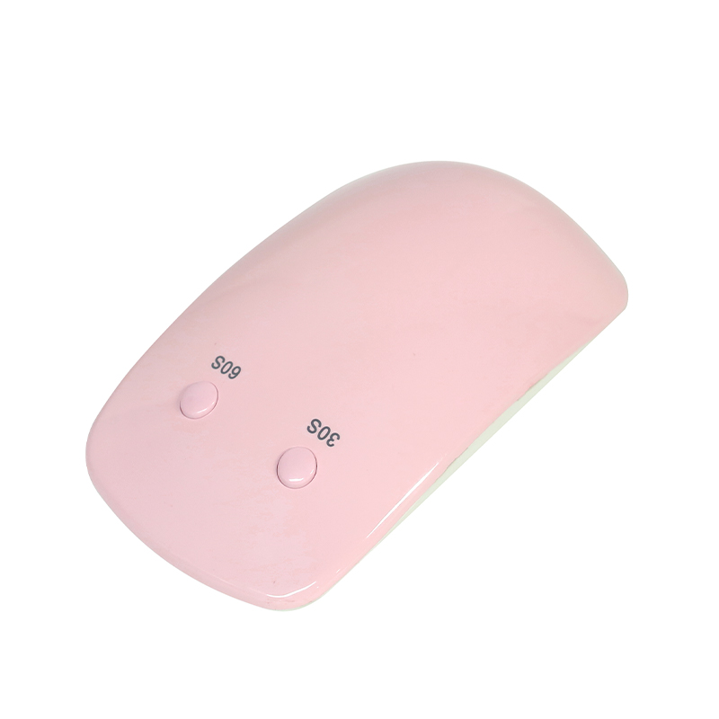 Lampe à ongles portable parfaite pour les voyages ou la maison